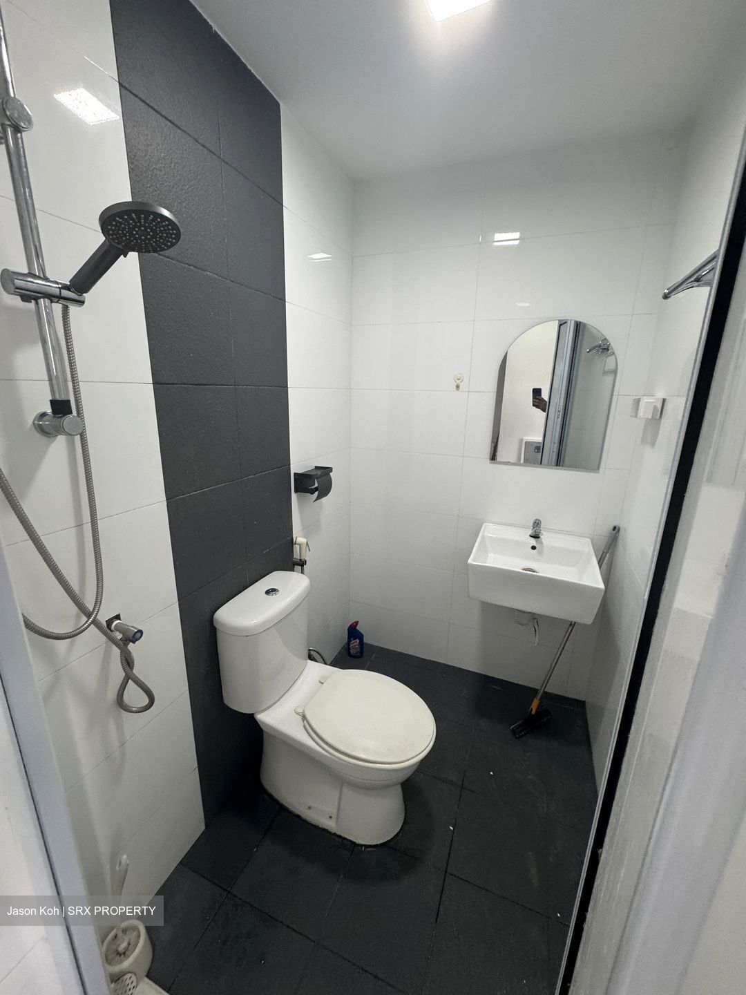 Upper Serangoon Shopping Centre (D19), Apartment #522435481